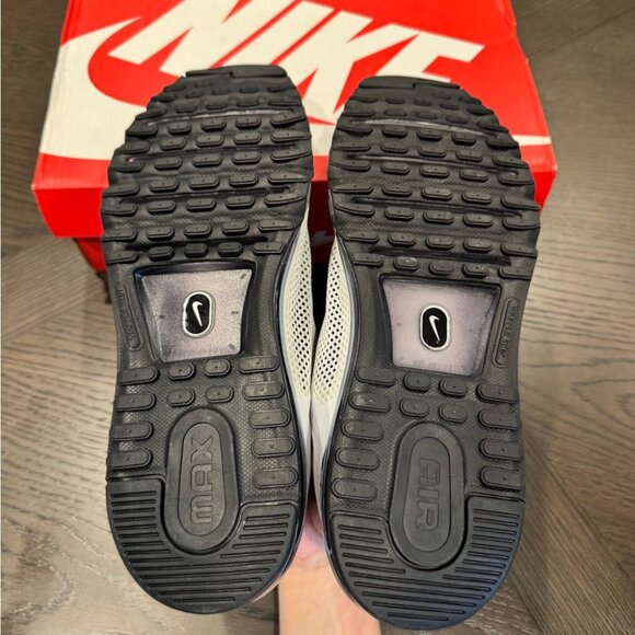 Nike Air Max 2013 - Picture 3 of 5